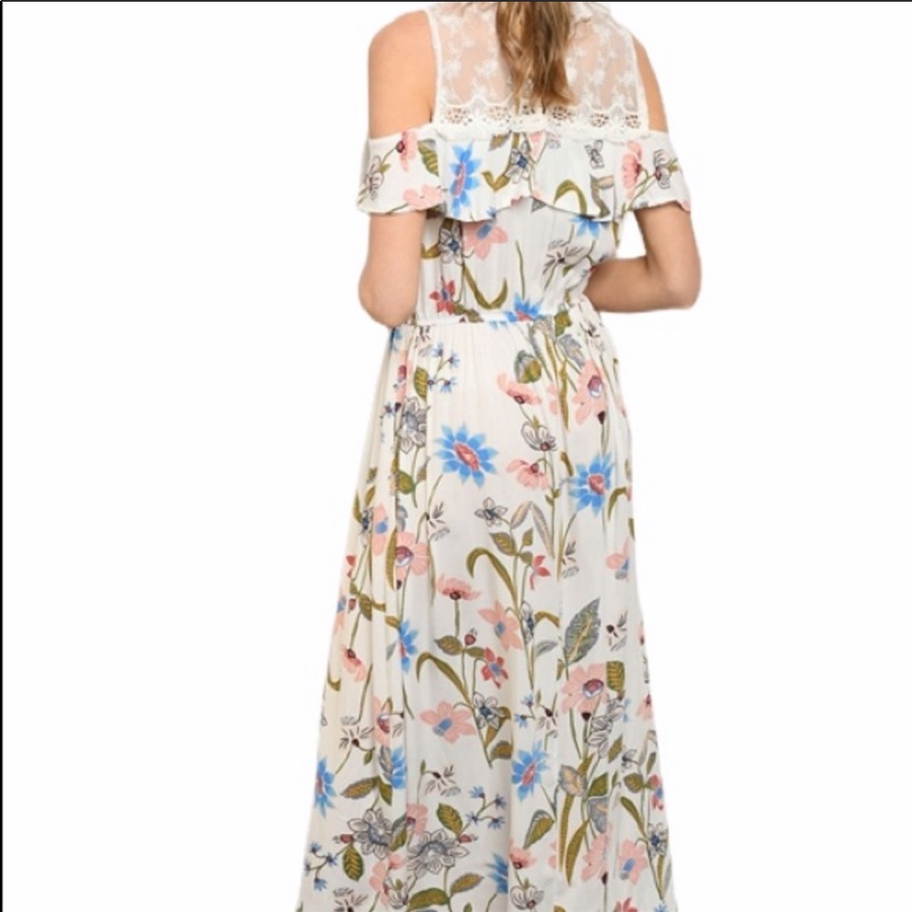 Dress - Picture 3 of 3